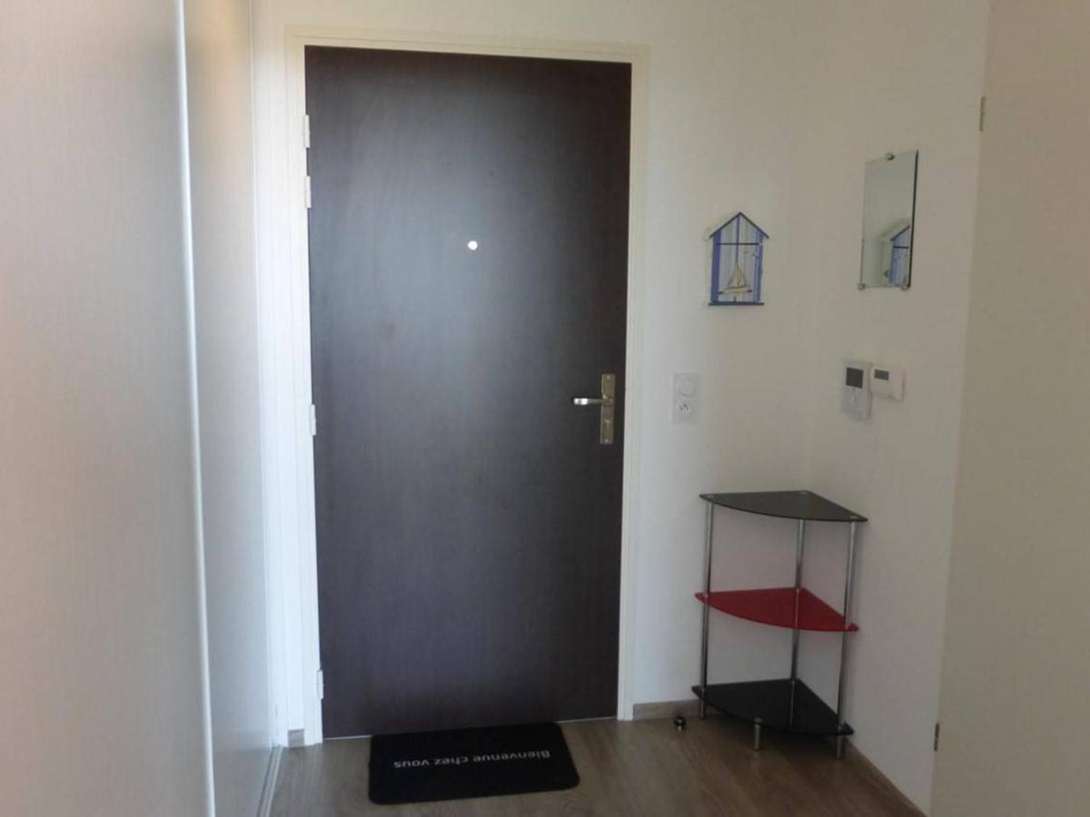 Appartement 2 Pieces Avec Balcon, Parking Et Proche Plage A Saint-Gilles-Croix-De-Vie - Fr-1-224-587 Zewnętrze zdjęcie