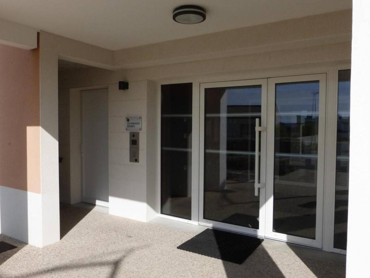 Appartement 2 Pieces Avec Balcon, Parking Et Proche Plage A Saint-Gilles-Croix-De-Vie - Fr-1-224-587 Zewnętrze zdjęcie