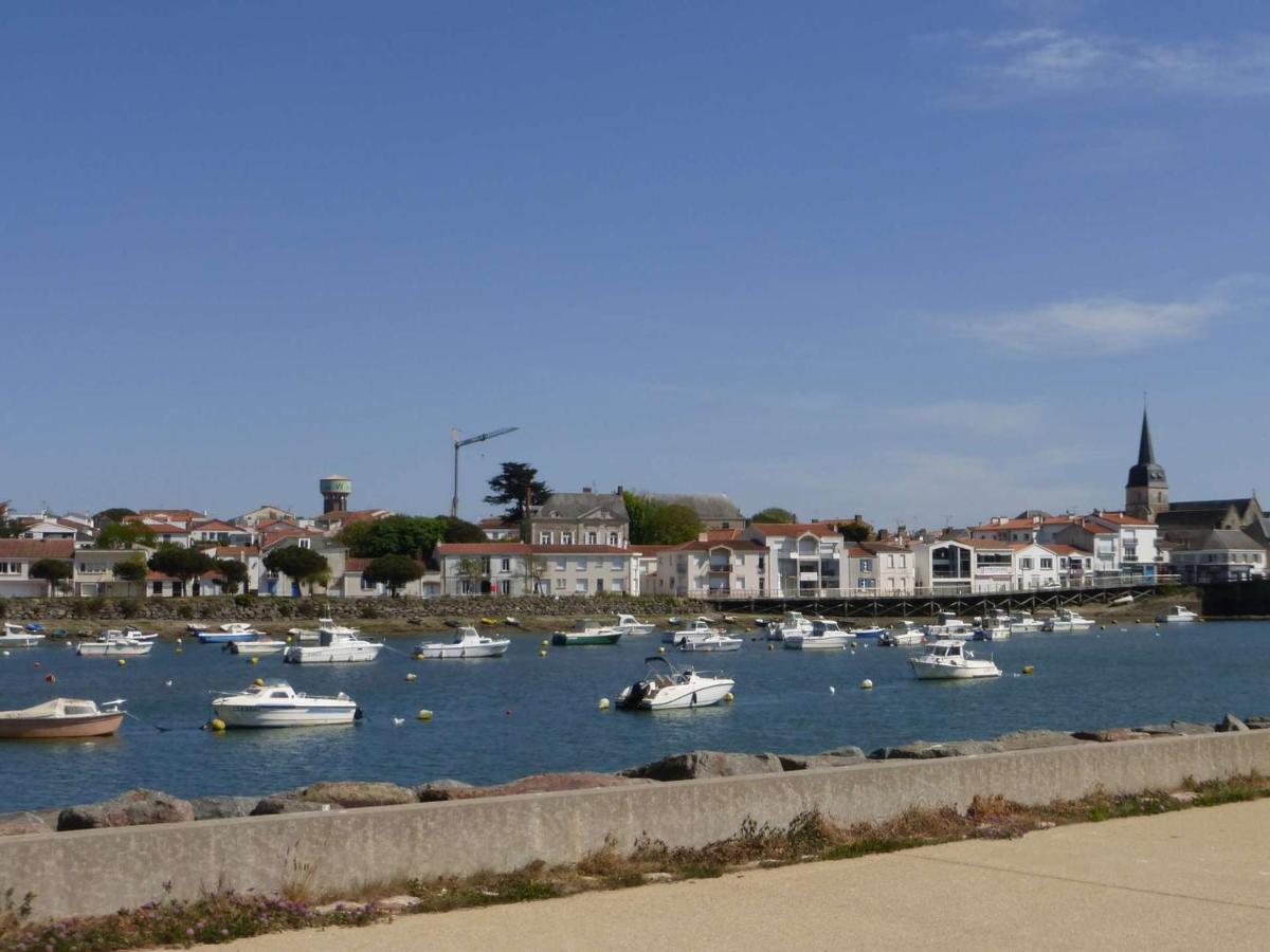 Appartement 2 Pieces Avec Balcon, Parking Et Proche Plage A Saint-Gilles-Croix-De-Vie - Fr-1-224-587 Zewnętrze zdjęcie