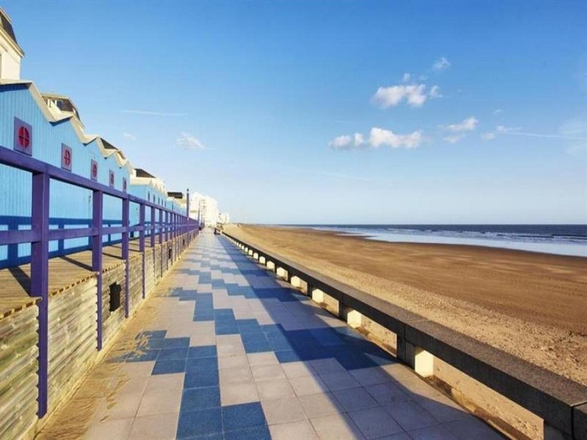 Appartement 2 Pieces Avec Balcon, Parking Et Proche Plage A Saint-Gilles-Croix-De-Vie - Fr-1-224-587 Zewnętrze zdjęcie
